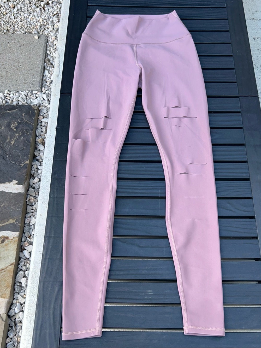 Alo Leggings